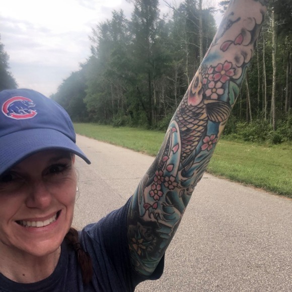 Meet your Posher, Jennifer - Picture 1 of 1